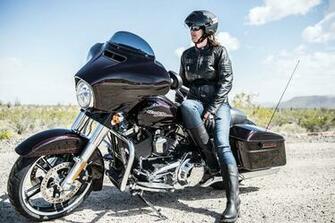 Harley Davidson Flhx Street Glide Wallpaper Background