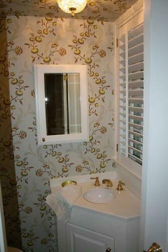 Cowtan And Tout Sevigney Pretty Baths