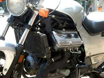 File Honda St1100 Engine Closeup Jpg