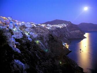 Over Santorini Greece Photo Moonrise Wallpaper