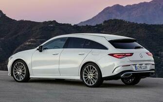 Mercedes Benz Cla Class Shooting Brake Amg Line Wallpaper