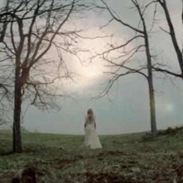 Taylor Swift Safe And Sound Photos