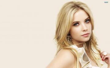 Ashley Benson Wallpaper