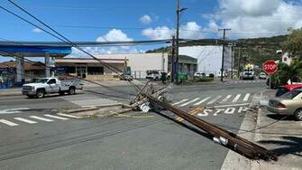 Portion Of Kalihi Street Closed Due To Crash Pole Down
