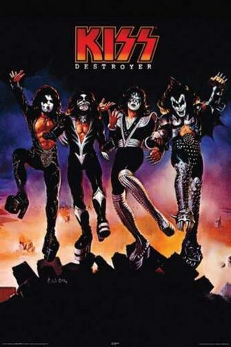 Kiss Destroyer iPhone Wallpaper Photo