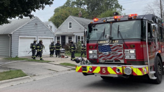 Green Bay Garage Fire Causes In Damage Wfrv
