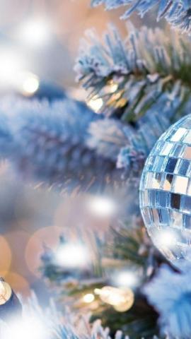 Silver Christmas Wallpaper