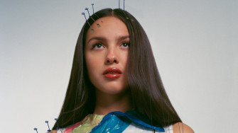 Olivia Rodrigo Doesn T Have Beef With Taylor Swift R Fauxmoi