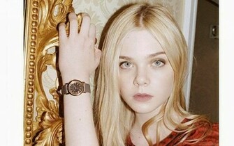 Elle Fanning Wallpaper Hot Photos Groho Raj