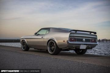 Ford Mustang Pictures