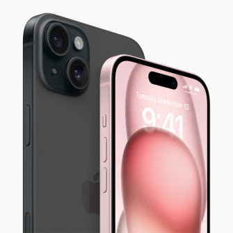 Apple Debuts iPhone And Plus