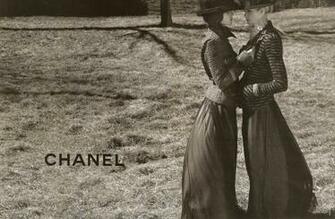 Chanel Wallpaper