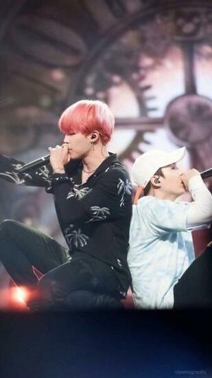 Yoonmin Wallpaper