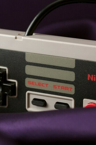 Nintendo Controller iPhone 4s Wallpaper