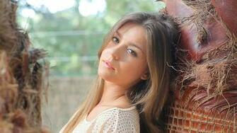 Natalia E Full HD Wallpaper And Background