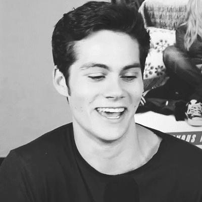 Dylan O Brien Image Fond D Cran And