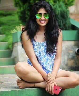 Pics Bucket Actress Roshini Prakash HD Photos And Wallpaper