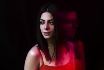 Emeraude Toubia 4k Ultra HD Wallpaper Background Image