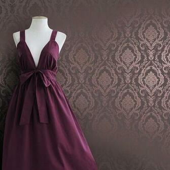 Luxrious Purple Silver Damask Embossed Textured Background Wallpaper