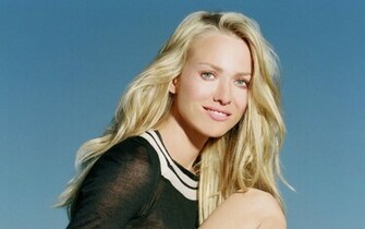 Wallpaper Hollywood Actress HD Naomi Watts