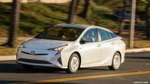 Toyota Prius Two Eco Front Three Quarter