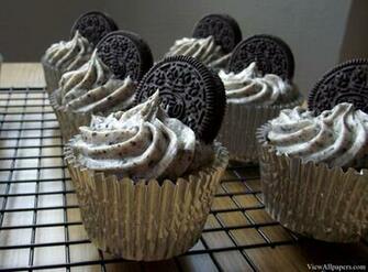Oreo Cupcakes High Resolution Wallpaper