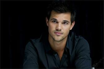 Taylor Lautner Wallpaper High Resolution And Quality