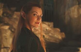 Evangeline Lilly As Tauriel In Hobbit HD Desktop Wallpaper