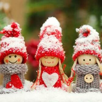 Beautiful Dolls Wallpaper For Cover Winter iPad
