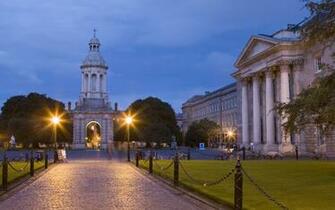 In The Early Evening Dublin Ireland Wallpaper