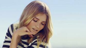 Rosie Huntington Whiteley Wallpaper HD