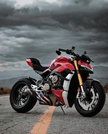 Moto On Ducati Streetfighter V4s S T Co