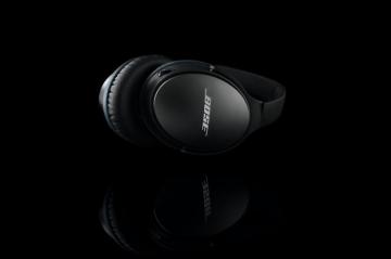 Black Bose Bluetooth Earphones Photo Image