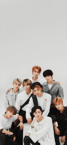Stray Kids