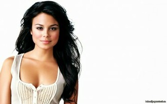 Australian Actress Nathalie Kelley Desktop Wallpaper Everything 4u