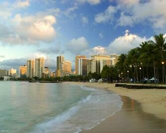 Waikiki Beach Desktop Wallpaper Iskin Co Uk