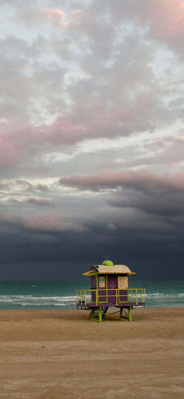 iPhone Xs Max Malibu Beach Hut By The Background Wallpaper
