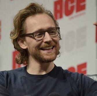 Tom Hiddleston Image Ace Comic Con Arizona January