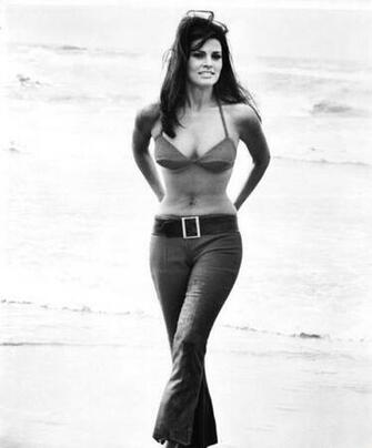 Raquel Welch Photo Of Pics Wallpaper