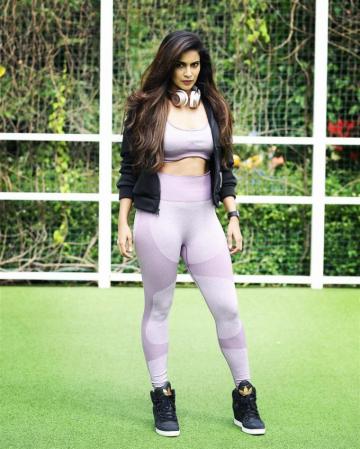 Bigg Boss Tamil Contestant Samyuktha Shanmughanathan S Stunning