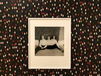 Moca Reverse Engineers A Diane Arbus Wallpaper