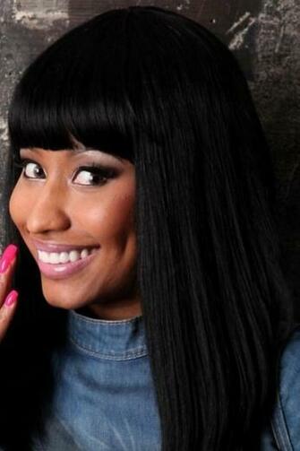 Nicki Minaj Smiling iPhone Wallpaper