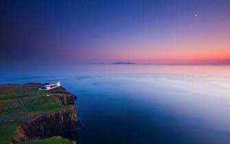 Lighthouse In Gorgeous Oceanscape HD Wallpaper