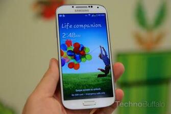 International Samsung Galaxy S4 Lock Screen