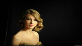 Taylor Swift HD Wallpaper
