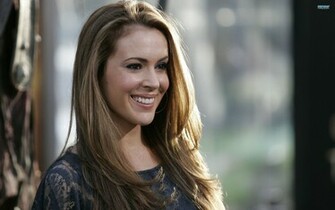 Alyssa Milano Wallpaper