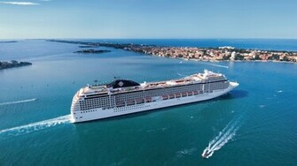 Cruise Ship Wallpaper