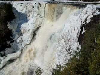 Winter Waterfalls Wallpaper