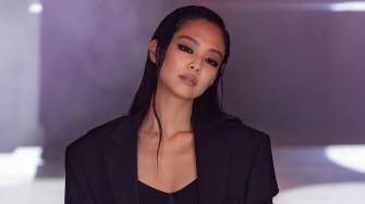 Blackpink S Jennie Kim Gives Us Fall Style Inspiration In New