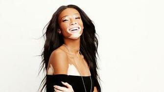 Why Model Winnie Harlow Hates Trying On Clothes Racked
